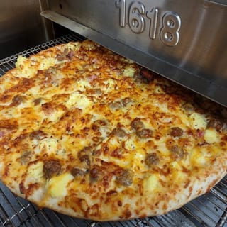 Breakfast Pizza